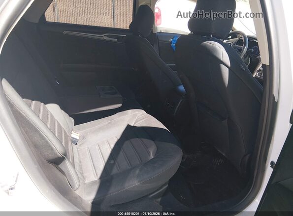 3FA6P0T90LR173222 2020 FORD FUSION White Widok naklejki z numerem VIN