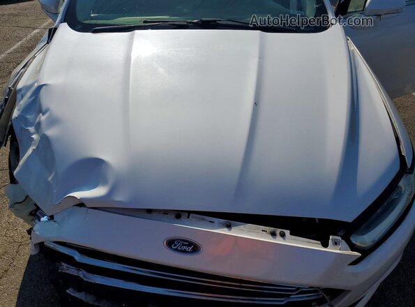 3FA6P0T91GR264070 2016 FORD FUSION Белый Вид задней части салона