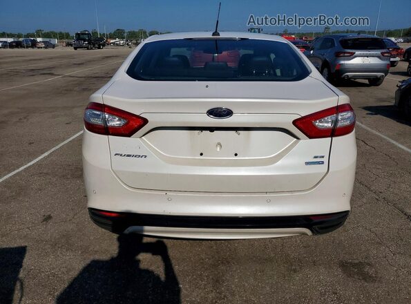 3FA6P0T91GR264070 2016 FORD FUSION Белый Вид сзади