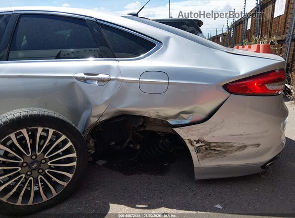 3FA6P0T91HR101212 2017 FORD FUSION Silver Widok z przodu