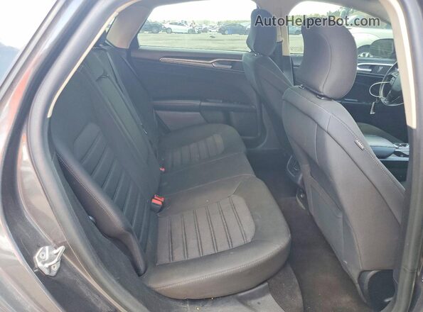 3FA6P0T92LR150217 2020 FORD FUSION Gray Widok tylnych siedzeń