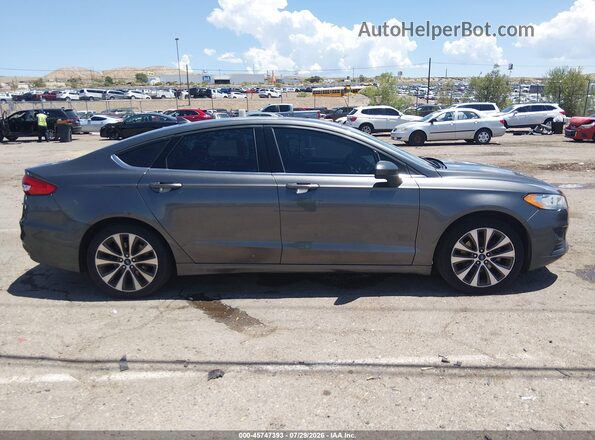 3FA6P0T93LR181122 2020 FORD FUSION Gray Vista interior trasera