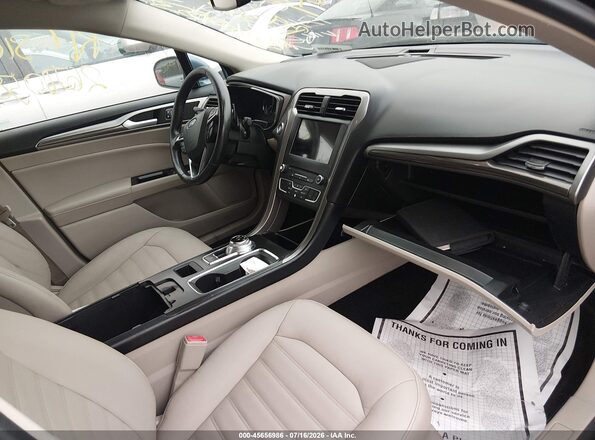 3FA6P0T94JR171406 2018 FORD FUSION Blue Vista interior delantera