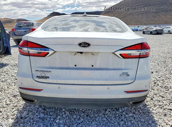 3FA6P0T94LR199385 2020 FORD FUSION Белый Вид сзади