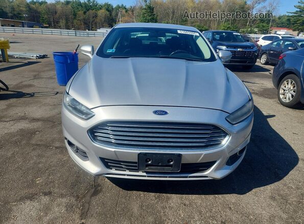 3FA6P0T95GR372949 2016 FORD FUSION Silver Widok z przodu