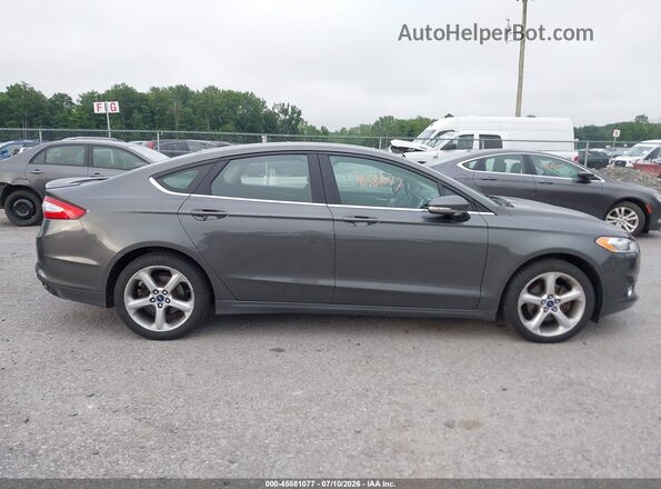 3FA6P0T96GR203068 2016 FORD FUSION Gray Widok wnętrza z tyłu