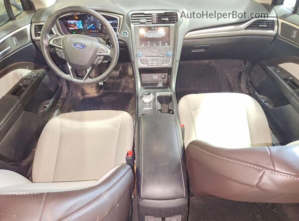 3FA6P0T97KR145125 2019 FORD FUSION Cream Առջևի վահանակի տեսք