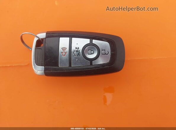 3FA6P0T98JR173966 2018 FORD FUSION Черный Вид панели приборов