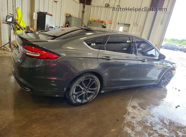 3FA6P0T98JR261545 2018 FORD FUSION Серый Задняя правая четверть