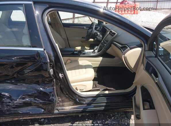 3FA6P0T99GR363185 2016 FORD FUSION Черный Вид салона спереди