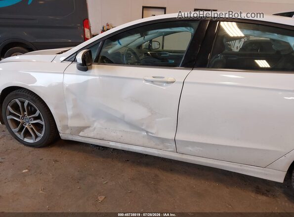 3FA6P0T99HR171864 2017 FORD FUSION White Front view