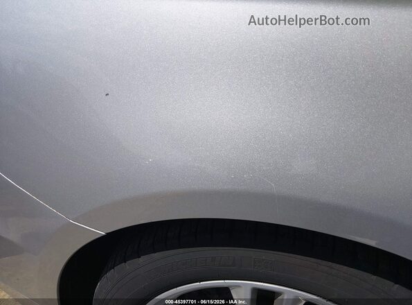 3FA6P0UU0JR235928 2018 FORD FUSION HYBRID Silver Vista interior de 360 grados
