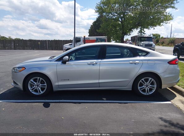 3FA6P0UU0JR235928 2018 FORD FUSION HYBRID Silver 