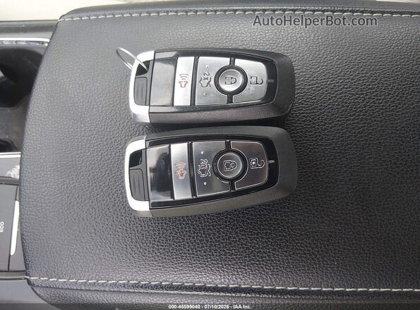 3FA6P0UU1JR235856 2018 FORD FUSION HYBRID Blue Вид панелі приладів