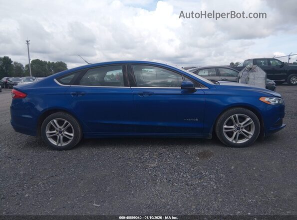 3FA6P0UU1JR235856 2018 FORD FUSION HYBRID Blue Вид задньої частини салону