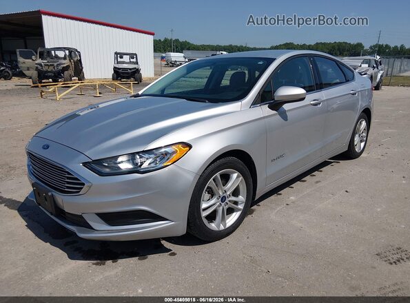 3FA6P0UU1JR254388 2018 FORD FUSION HYBRID Silver Front left