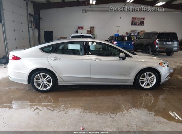 3FA6P0UU1JR278903 2018 FORD FUSION HYBRID Silver Widok wnętrza z tyłu