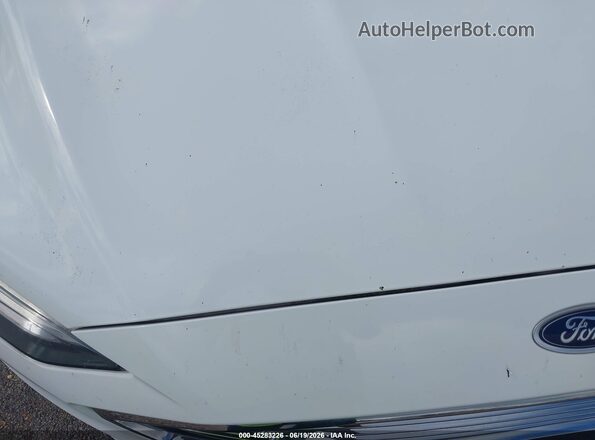 3FA6P0UU1JR282059 2018 FORD FUSION HYBRID White Widok wnętrza 360 stopni