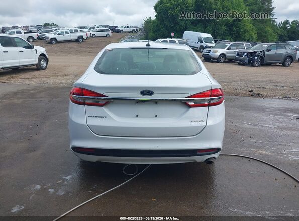 3FA6P0UU1JR282059 2018 FORD FUSION HYBRID White 