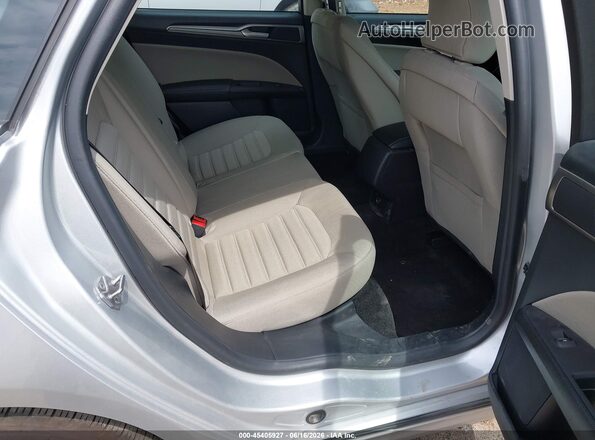 3FA6P0UU2JR100109 2018 FORD FUSION HYBRID Silver VIN կոդի պիտակի տեսք