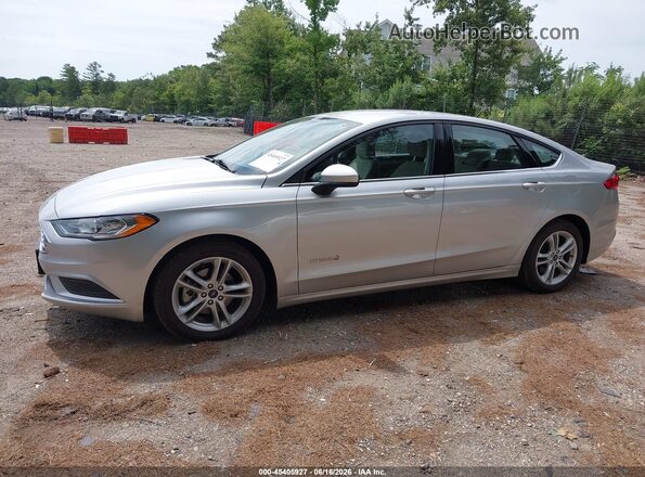 3FA6P0UU2JR100109 2018 FORD FUSION HYBRID Silver Սալոնի 360 աստիճան տեսք