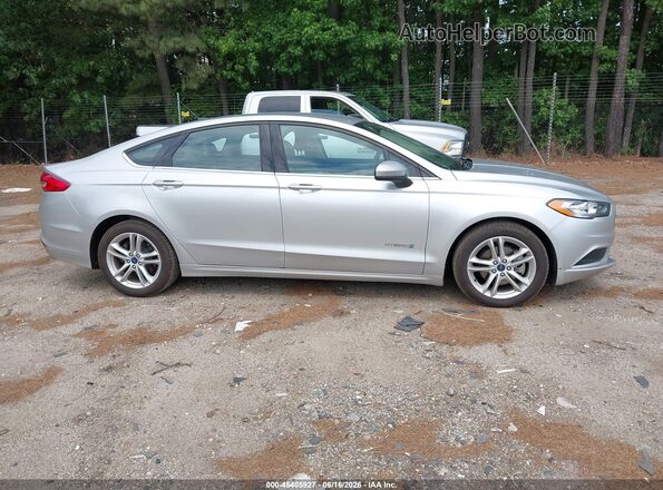 3FA6P0UU2JR100109 2018 FORD FUSION HYBRID Silver Սալոնի հետևի տեսք