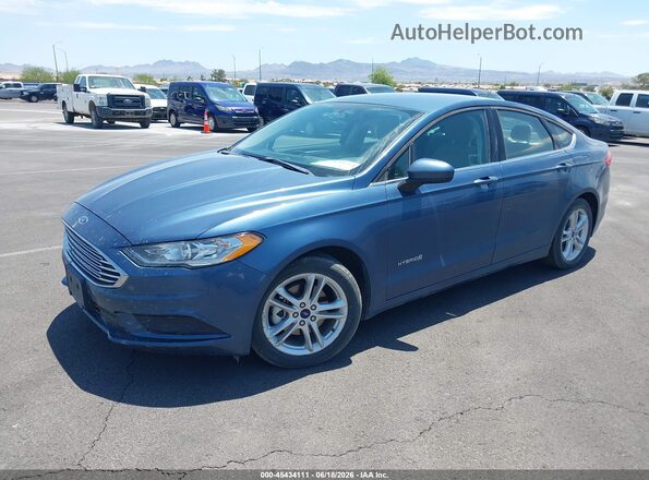 3FA6P0UU2JR235770 2018 FORD FUSION HYBRID Blue Przód lewy