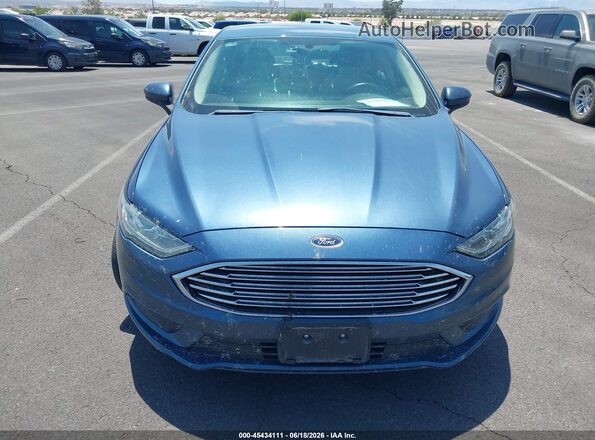3FA6P0UU2JR235770 2018 FORD FUSION HYBRID Blue Widok z przodu