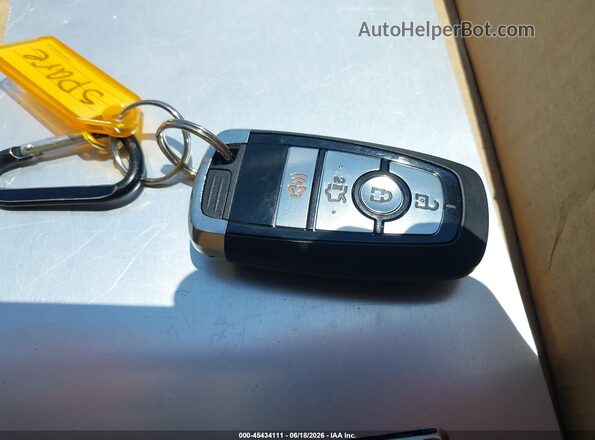 3FA6P0UU2JR235770 2018 FORD FUSION HYBRID Blue Widok deski rozdzielczej