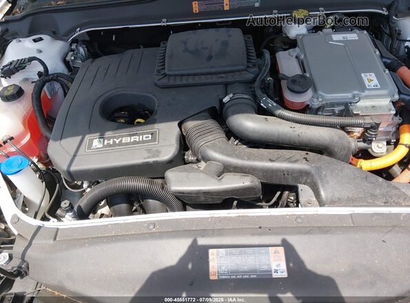 3FA6P0UU2JR243559 2018 FORD FUSION HYBRID White Widok z tyłu