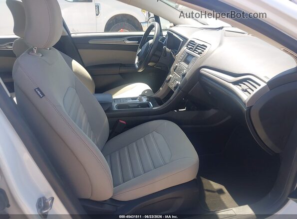 3FA6P0UU2JR254562 2018 FORD FUSION HYBRID White წინა სალონის ხედი