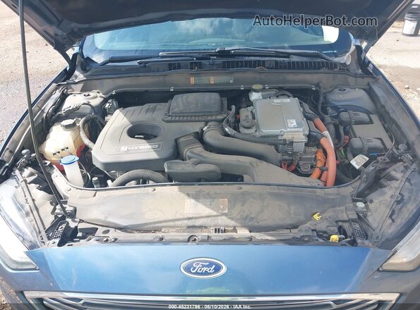 3FA6P0UU2JR273676 2018 FORD FUSION HYBRID Blue Rear view
