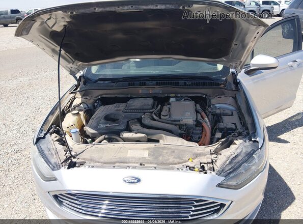 3FA6P0UU3JR100183 2018 FORD FUSION HYBRID Silver Հետևի տեսք