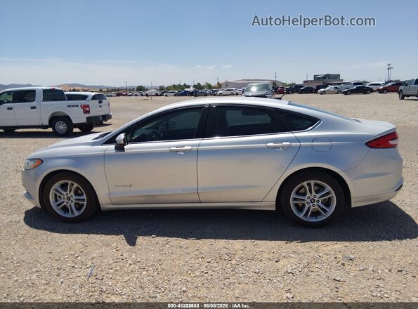 3FA6P0UU3JR100183 2018 FORD FUSION HYBRID Silver Սալոնի 360 աստիճան տեսք