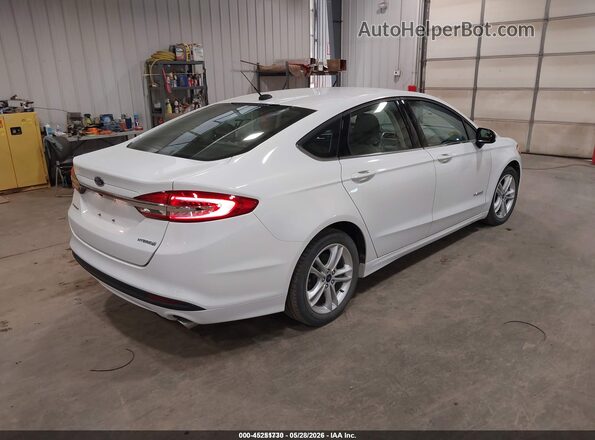 3FA6P0UU3JR123012 2018 FORD FUSION HYBRID White Հետևի աջ