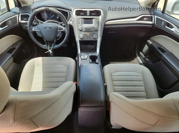 3FA6P0UU3JR204396 2018 FORD FUSION White Вид панелі приладів