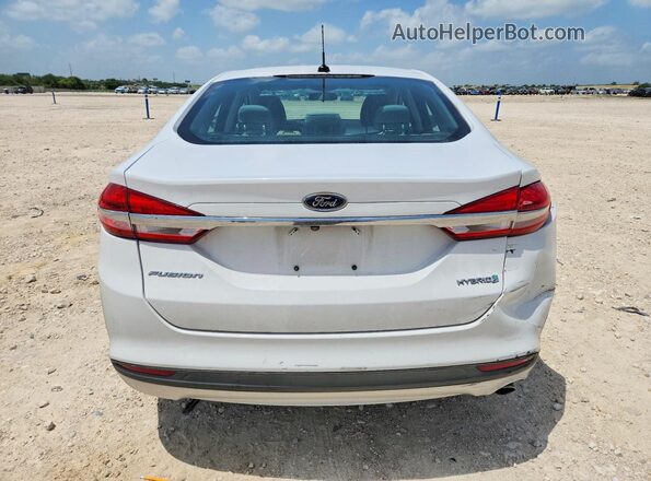 3FA6P0UU3JR204396 2018 FORD FUSION White Вид ззаду