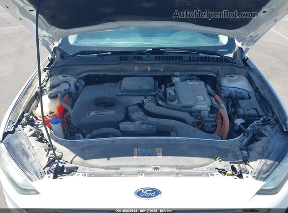 3FA6P0UU3JR212742 2018 FORD FUSION HYBRID White Widok z tyłu