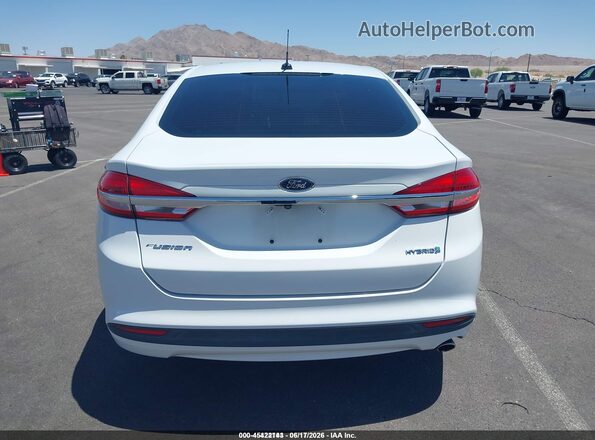 3FA6P0UU3JR212742 2018 FORD FUSION HYBRID White Widok wnętrza 360 stopni