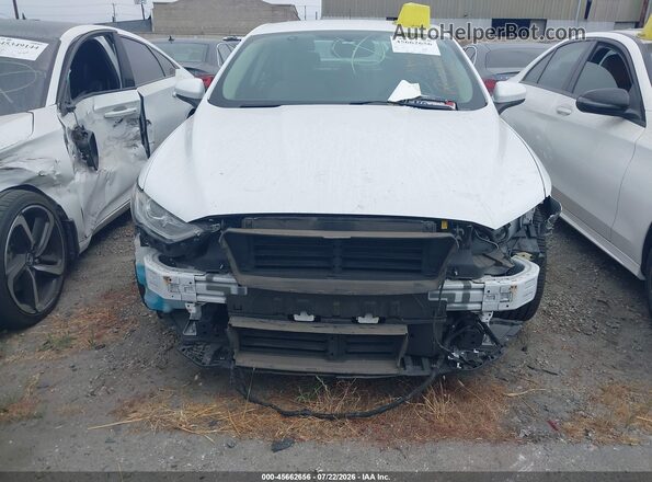 3FA6P0UU3JR233879 2018 FORD FUSION HYBRID White Widok wnętrza z tyłu