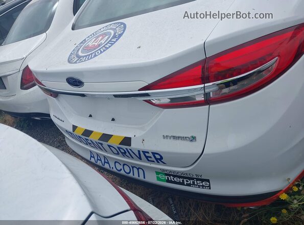 3FA6P0UU3JR233879 2018 FORD FUSION HYBRID White 