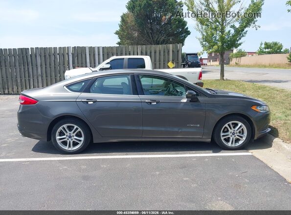3FA6P0UU3JR278871 2018 FORD FUSION HYBRID Gray Vista interior trasera