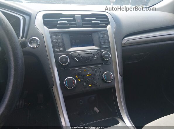 3FA6P0UU3JR281981 2018 FORD FUSION HYBRID White Front view