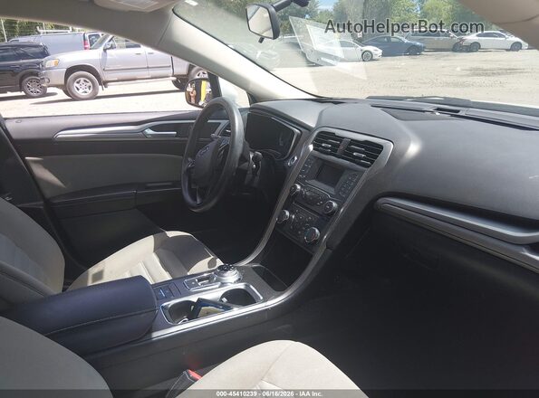 3FA6P0UU3JR281981 2018 FORD FUSION HYBRID White Front interior view
