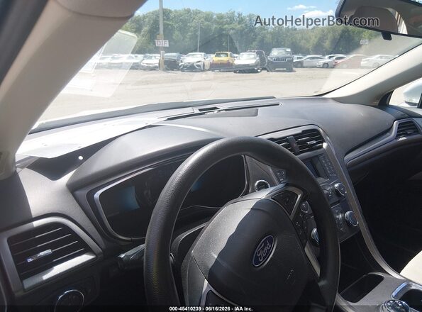 3FA6P0UU3JR281981 2018 FORD FUSION HYBRID White 360 interior view