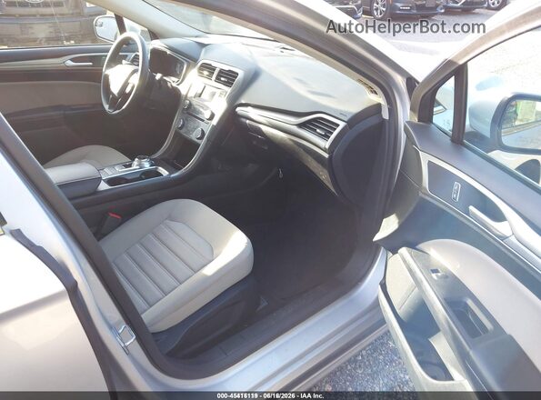 3FA6P0UU4JR243580 2018 FORD FUSION HYBRID Silver Սալոնի դիմացի տեսք