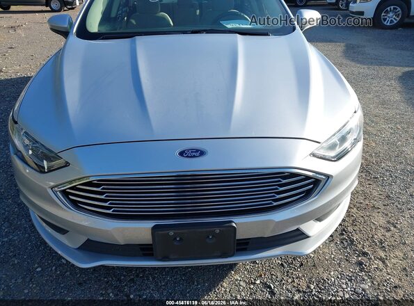 3FA6P0UU4JR243580 2018 FORD FUSION HYBRID Silver Դիմացի տեսք