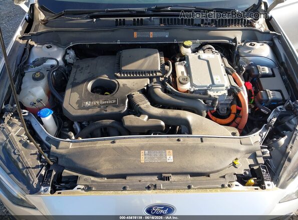 3FA6P0UU4JR243580 2018 FORD FUSION HYBRID Silver Հետևի տեսք
