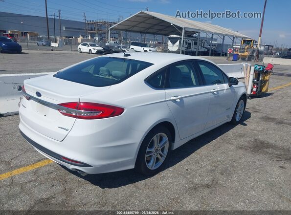 3FA6P0UU4JR271539 2018 FORD FUSION HYBRID White Задня права чверть