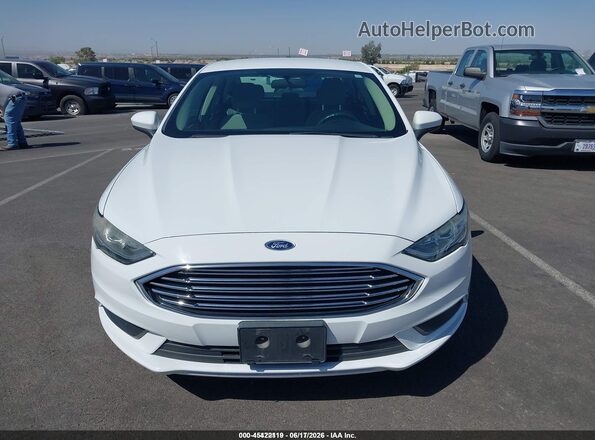 3FA6P0UU5JR212743 2018 FORD FUSION HYBRID White Front view